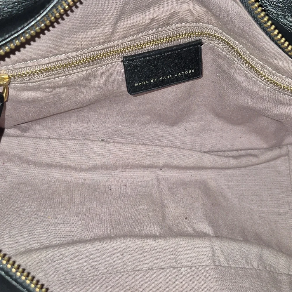 Authentic Marc Jacobs 2 Way Handbag Shoulder Bag EXCELLENT CONDITION - Picture 16 of 16